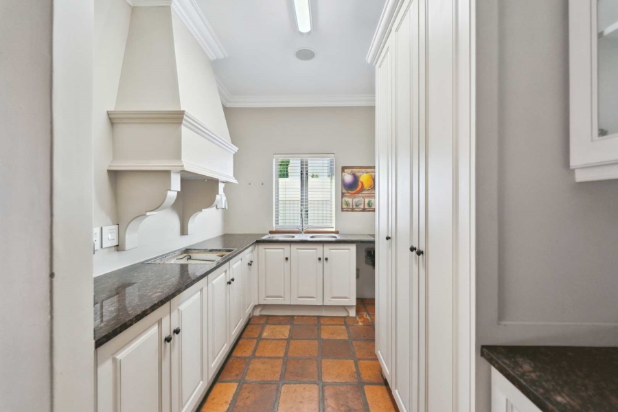 4 Bedroom Property for Sale in Val De Vie Estate Western Cape